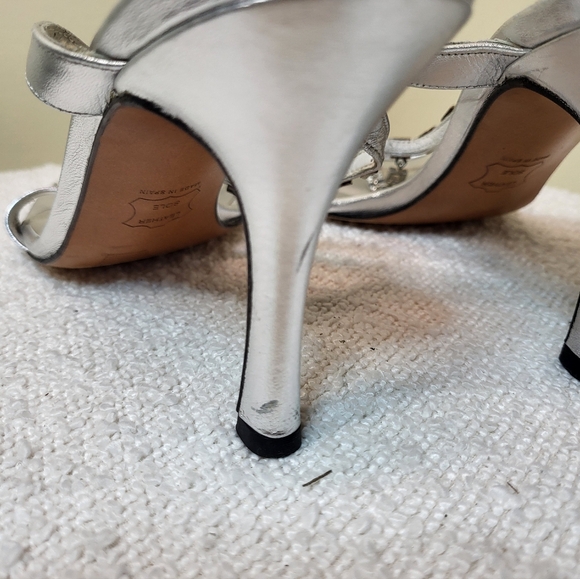 Stuart Weitzman Elegant Silver Rinestone Strappy Women's Heels - Picture 6 of 14